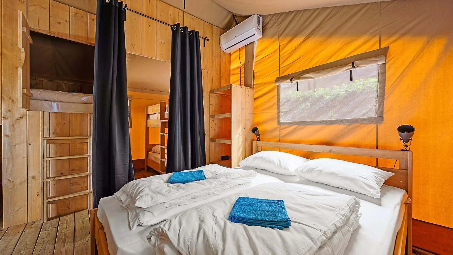 Easyatent Safari Tent Bijela Uvala Mugeba 4*,  Croatia