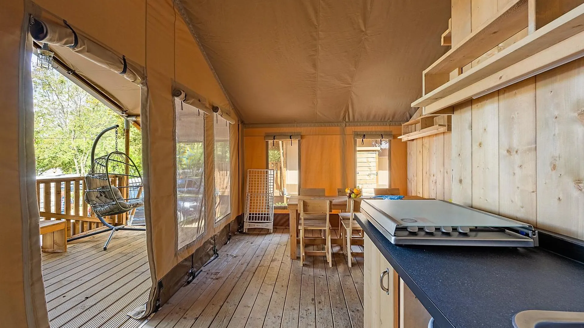 Easyatent Safari Tent Bijela Uvala Mugeba 4*,
