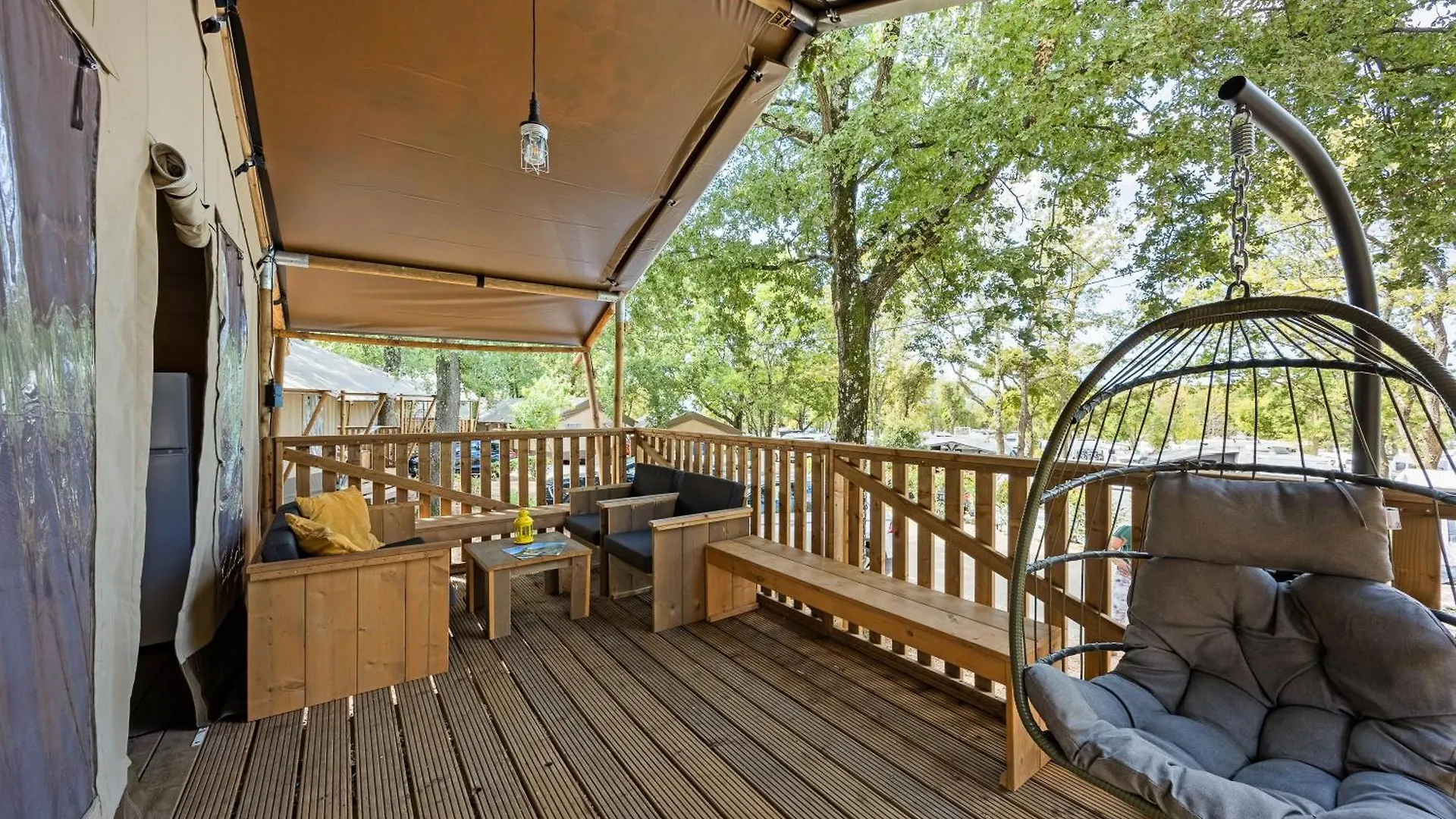Holiday park Easyatent Safari Tent Bijela Uvala Mugeba